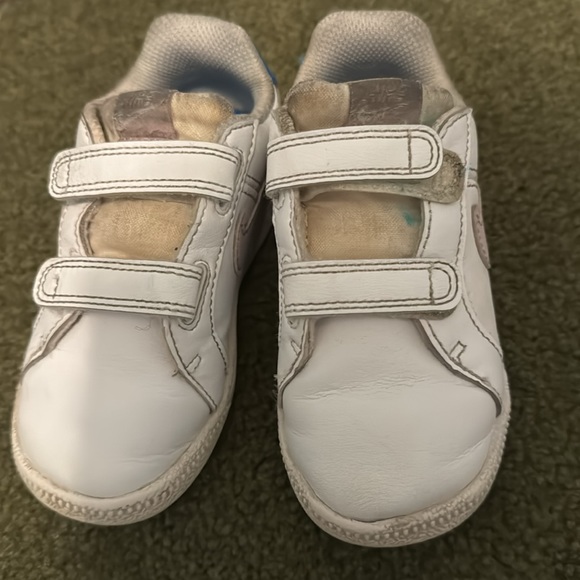Vintage toddler Nike sneakers size 8C - Picture 5 of 6